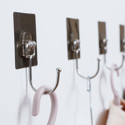 Set  5 Móc Dán Tường Loại To  Chịu Lực , Móc Treo Đồ Dán Tường, Dùng Để Treo Đồ, Quần Áo, Túi,… Giúp Không Gian Nhà Luôn Gọn Gàng, Ngăn Nắp.