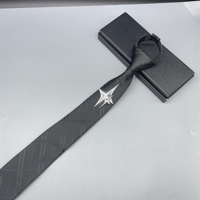 Cà vạt nam màu đen thắt sẵn mẫu kẻ ziczac đính sao ánh sáng