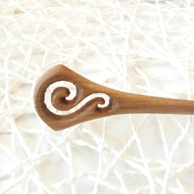 TRÂM CÀI TÓC GỖ HOA S