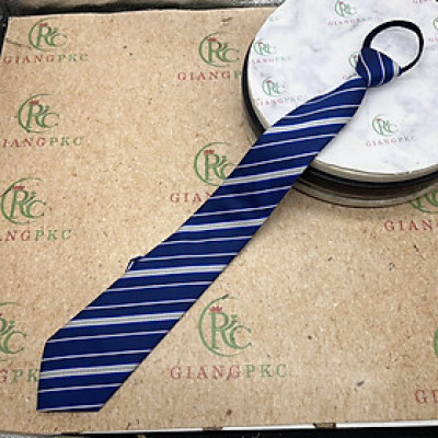 Cà vạt nam thắt sẵn 8cm