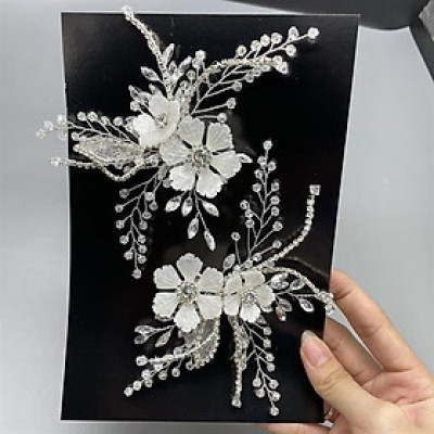 Cài tóc cô dâu mẫu mới đính dây đá t8/2024