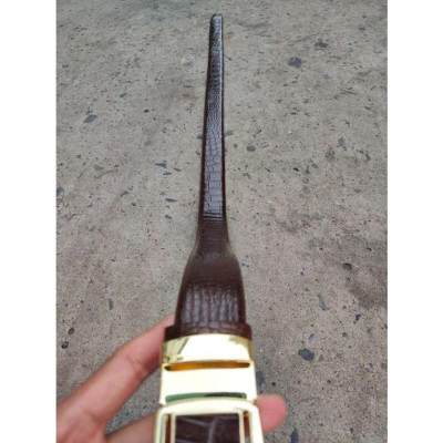 Nịt da cá sấu BẢN LỚN phù hợp bụng bia. Da bụng vân đẹp nhẹ nhàng! (mặt vàng)