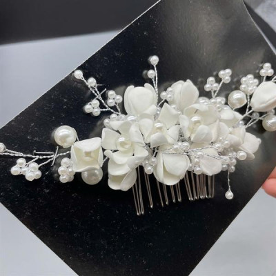 Cài tóc cô dâu hoa đất sét trắng có sẵn xược cài mã 010 - 18cm