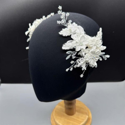 Cài tóc cô dâu hoa đất sét mẫu hoa nhí dễ thương kết hạt cườm