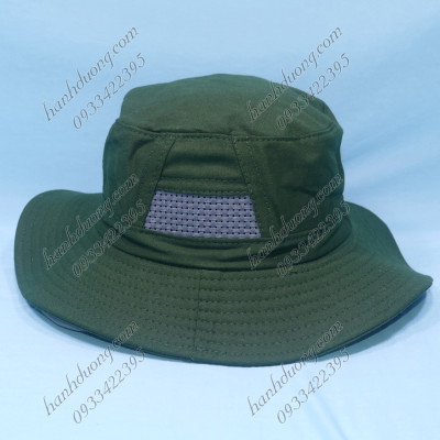 Nón tai bèo nam rộng vành thêu lá cờ Việt Nam, chất liệu vải kaki bền đẹp, bên hông có 2 lỗ thông gió - Hạnh Dương