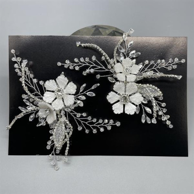 Cài tóc cô dâu mẫu mới đính dây đá t8/2024