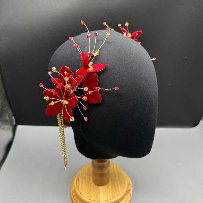 Cài tóc cô dâu hoa nhung đỏ đính dây đá tua rua mẫu mới