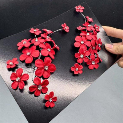 Cài tóc cô dâu hoa đất màu đỏ đính đá mới mẫu cài t1/2025