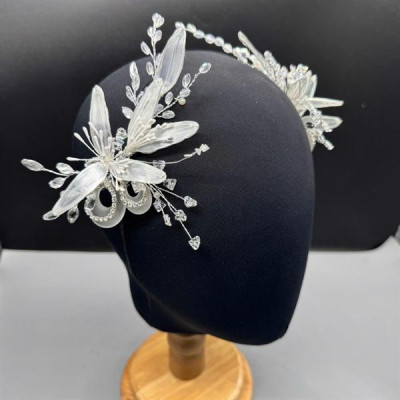 Cài tóc cô dâu hoa ánh nhũ bạc đính hạt đá mới