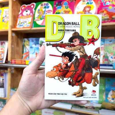 Dragon Ball - 7 Viên Ngọc Rồng - Tập 2: Ngàn Cân Treo Sợi Tóc (Tái Bản 2023)