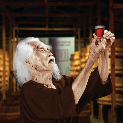 Nước mắm tôm biển Làng Chài Xưa Hồng Ngọc Đại Dương 125ml/chai