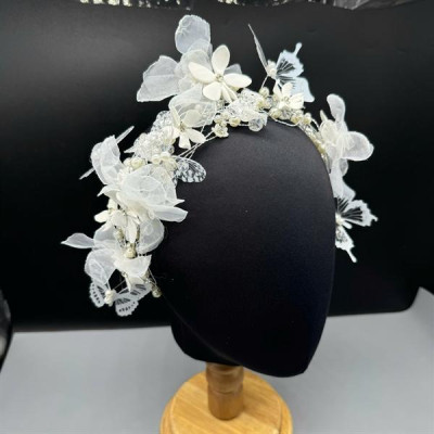 Băng đô cài tóc hoa đất đính bướm hiệu ứng 3D