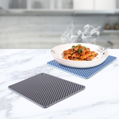 MIếng Lót Nồi Silicon Cách Nhiệt Chống Trơn Trượt, Trầy Xước Bếp - Giao màu ngẫu nhiên