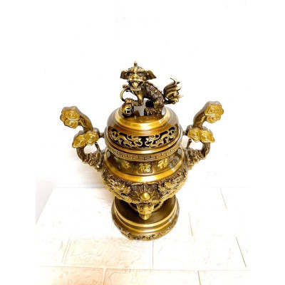 ĐỈNH ĐỒNG CAO 40 CM NẶNG 5.8 KG MÀU CẠO HOA VĂN NỔI CHẤT LIỆU BẰNG ĐỒNG