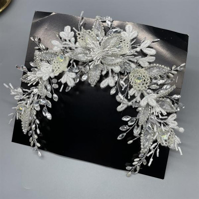 Băng đô cài tóc cô dâu hoa đá mẫu mới t8/2024