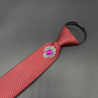 Cà vạt 6cm màu đỏ kẻ đơn giản thắt sẵn đính đá hồng sang trọng