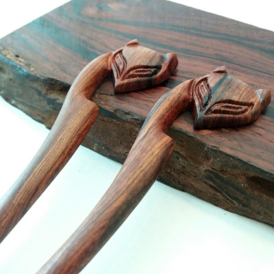 TRÂM CÀI TÓC HỒ LY