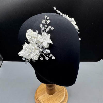 Cài tóc cô dâu hoa đất sét mẫu hoa nhí dễ thương kết hạt cườm