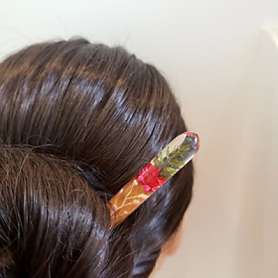 Trâm cài tóc gỗ- resin & hoa snowy đỏ- dương sỉ