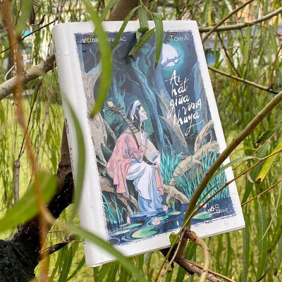 Sách - Ai hát giữa rừng khuya - Việt Nam Danh Tác - Bìa cứng