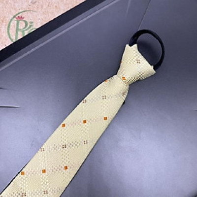 Cà vạt nam mẫu thắt sẵn dây kéo bản nhỏ 6cm mẫu mới t3/2024 màu kem chấm