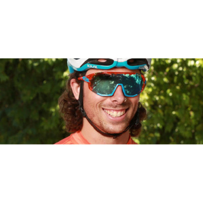 Kính mát thể thao Unisex Tifosi Sledge - Gọng Crystal Orange, Bộ 3 Tròng Đạp Chạy: Clarion Blue, Ac Red & Clear Lenses