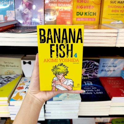 Banana Fish - Tập 4 - Tặng Kèm Postcard Giấy