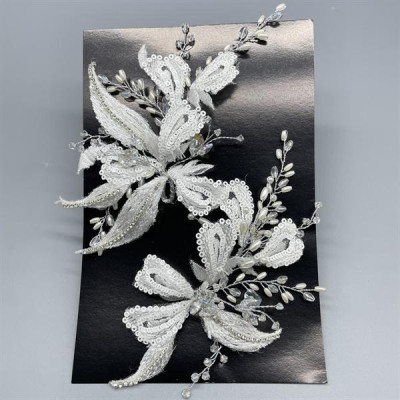 Cài tóc cô dâu ren kết hạt cườm đính đá mẫu mới