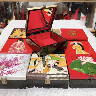 Hộp Trang Sức Sơn Mài Cao Cấp size 20x20 cm