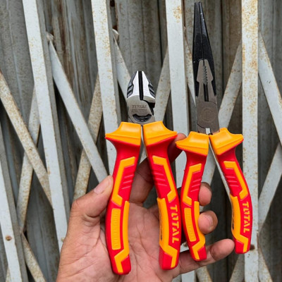 BỘ 16 CÔNG CỤ THỢ ĐIỆN TOTAL TOS23063 - HÀNG CHÍNH HÃNG