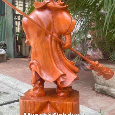 TƯỢNG QUAN CÔNG TRẤN ẢI BẰNG GỖ HƯƠNG ĐÁ KT 80×31×20CM 