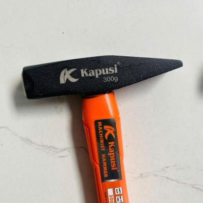 Búa Đóng Đinh Đầu Dẹp (vát) Kapusi k9523 – Cán Nhựa Chống Trượt – Chất Lượng Cao
