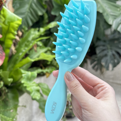 Lược gội & massage đầu răng silicone có tay cầm VACOSI MASSAGE & SHAMPOO COMB - C21