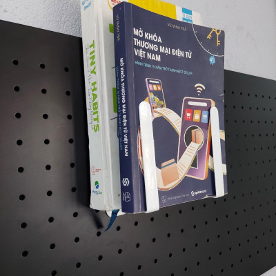 Móc treo kim loại Dola Home để đầu máy hút bụi, Ipad, máy tính bảng, sách, đồ dùng gia đình phụ kiện bảng Pegboard