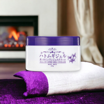 Gel Dưỡng Ẩm Trắng Da Hadakiri Hatomugi All In One Gel (250 G)