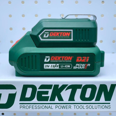 USB SẠC TÍCH HỢP ĐÈN PIN SIÊU SÁNG DEKTON D21-USB - HÀNG CHÍNH HÃNG