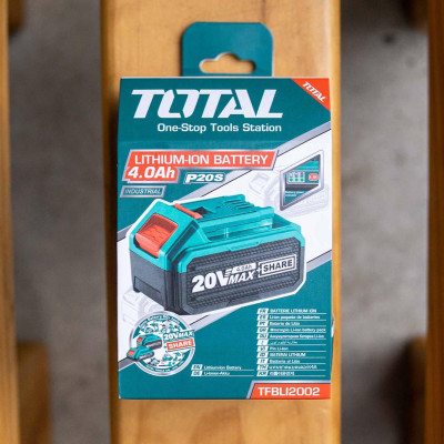 PIN TOTAL LITHIUMION 20V 4 AMPE TOTAL TFBLI2002 - HÀNG CHÍNH HÃNG