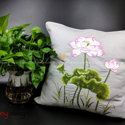 Tựa Lưng Thêu Tay Hoa Sen