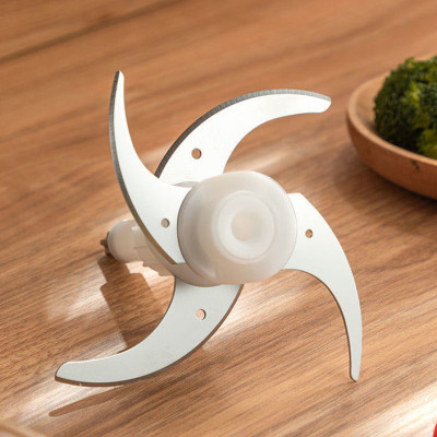 Máy Xay Thịt Đa Năng 2 Lưỡi Dao Xay Damas KF260 - Thiết Kế Cối Thủy Tinh Chịu Lực Cao Cấp - Động Cơ Đồng Nguyên Chất Giúp Máy Hoạt Động Bền Bỉ - Dung Tích Lớn 2,2 Lít - Hàng Nhập Khẩu 