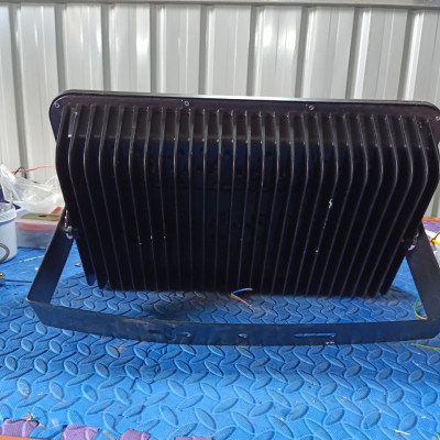 Đèn pha led cốc công suất 200w