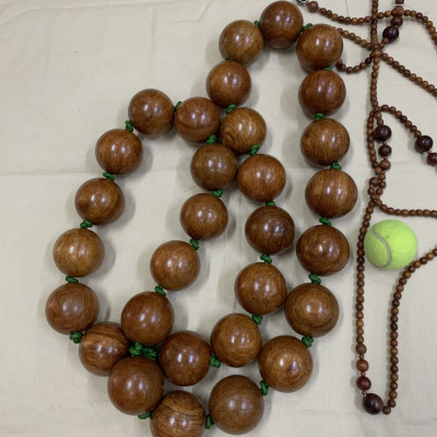 Vòng Lắc Eo Hạt Gỗ Hương Cao Cấp Hạt 6cm ( video , hình thật )