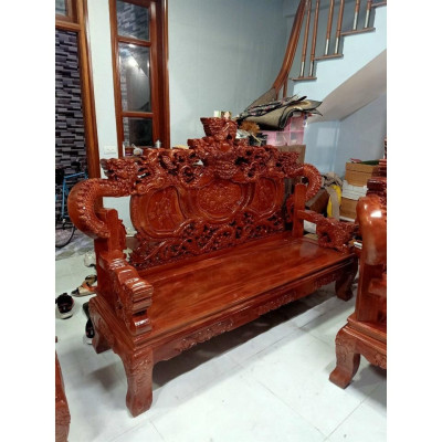 Bàn ghế gỗ lim đầu rồng