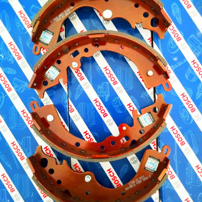 Bố Càng Sau Toyota Hiace (2006-2014) Sienna (2006-2010) - Bosch BP1506