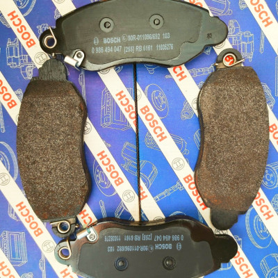 Bố Thắng Trước Ford Transit (2000-2006) - Bosch BP 4047