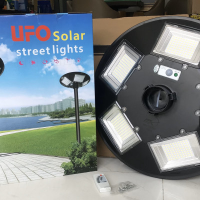 Đèn sân vườn năng lượng mặt trời UFO 250W MK-79250