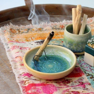 Sét xô trắng huyết rồng dragon blood và palo santo thanh tẩy nhà cửa (Combo03 Thanh tẩy mạnh)