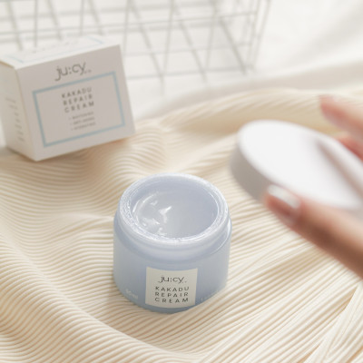 Kem dưỡng trắng Da Jucy Kakadu Repair Cream 50ml