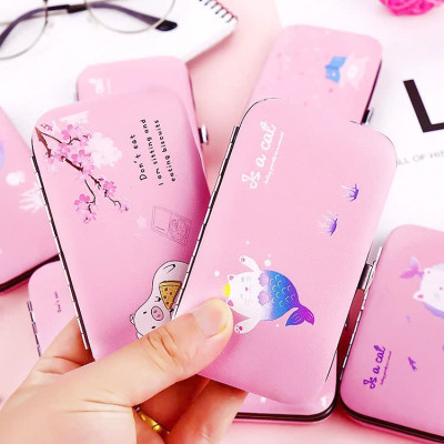 Bộ dụng cụ cắt móng tay làm đẹp 7 món có hộp đựng tiện dụng PaKaSa - Hàng chính hãng (Họa tiết ngẫu nhiên)