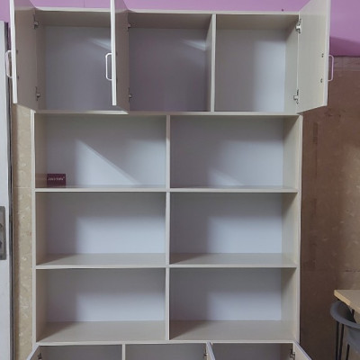 Tủ hồ sơ Tundo màu gỗ sồi ngang 1m2 x cao 2m x 31 cm