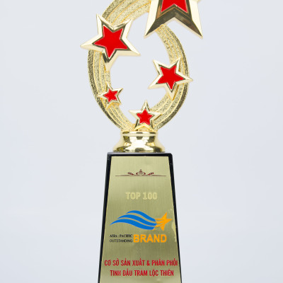 Tinh dầu tràm nguyên chất Lộc Thiên 50ml Loại Đặt Biệt